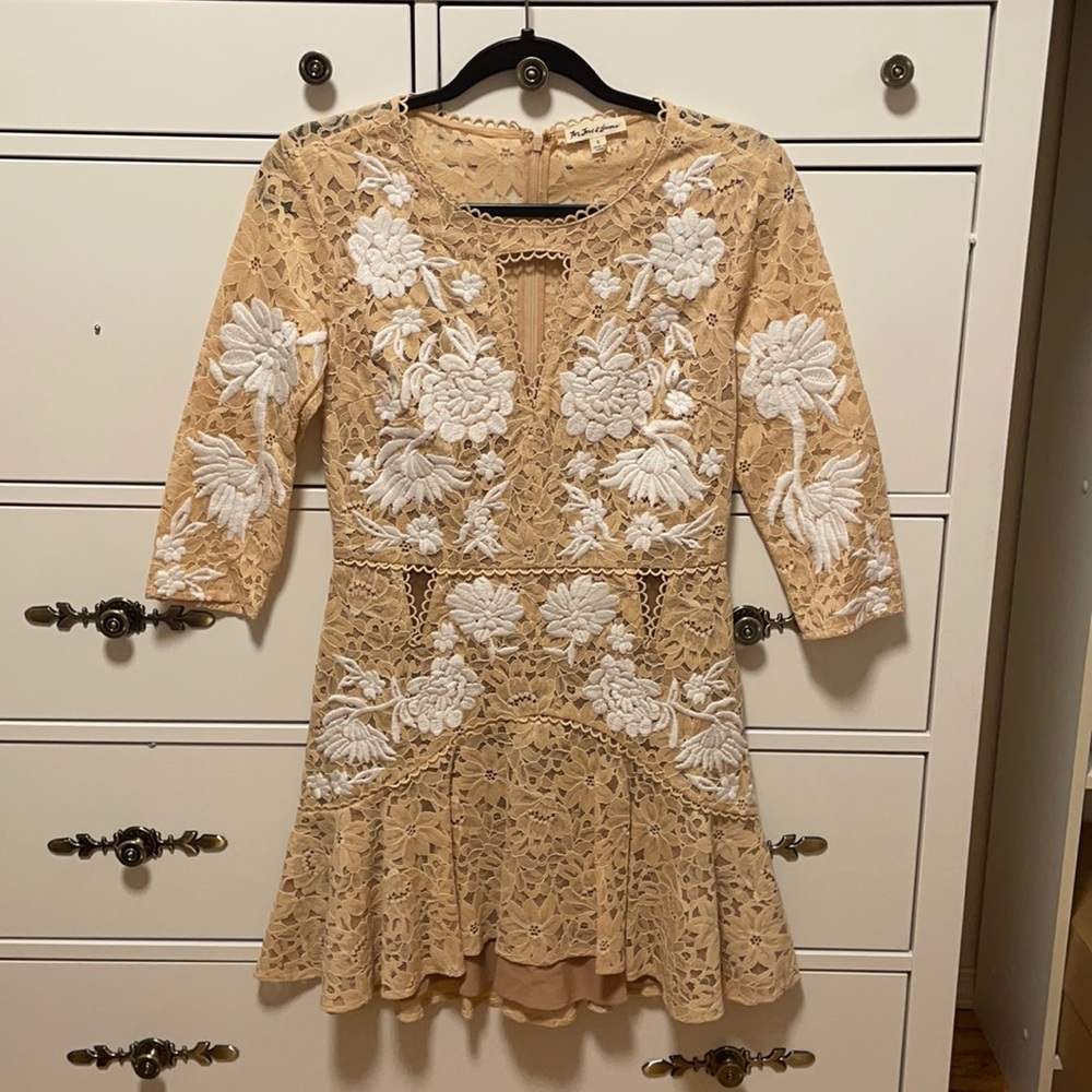NWOT For love and lemons matador lace mini dress